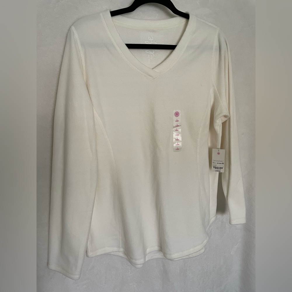 Long Sleeve Fleece V-neck